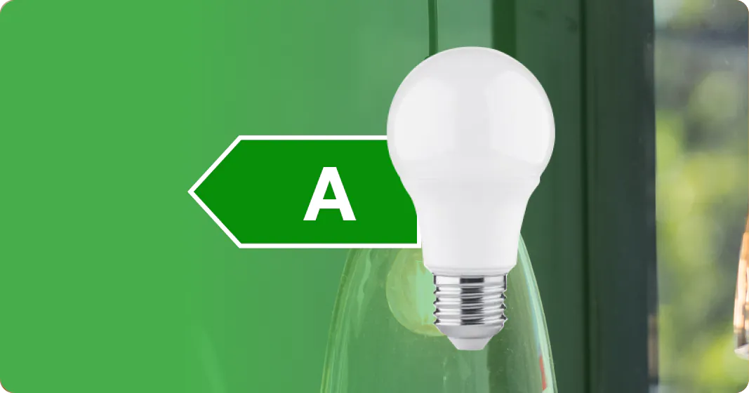 bombilla con etiqueta energética a